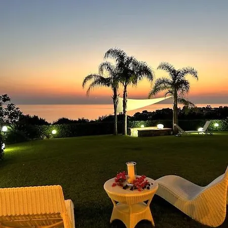 Luxury Al Mare In Calabria Diamante Villa
