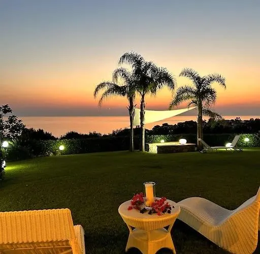 Luxury Al Mare In Calabria Diamante Villa